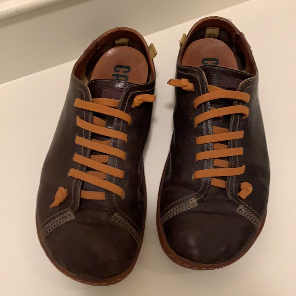 Brown leather Camper shoes, size 42.